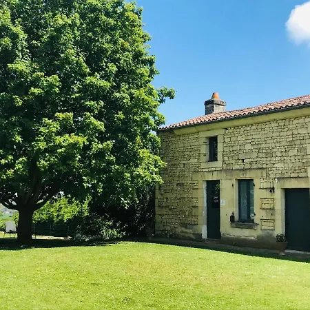 Au Boom Coeur Forfait Spa, Diner & Petit-dejeuner Inclus Tourtenay