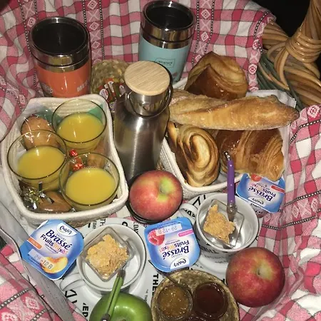 Hébergement de vacances Au Boom Coeur Forfait Spa, Diner & Petit-dejeuner Inclus Tourtenay