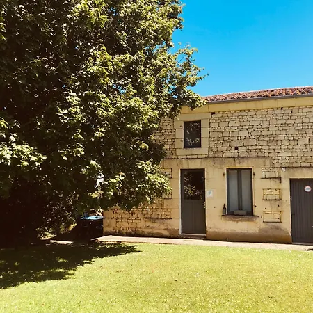 Au Boom Coeur Forfait Spa, Diner & Petit-dejeuner Inclus Nyaraló *