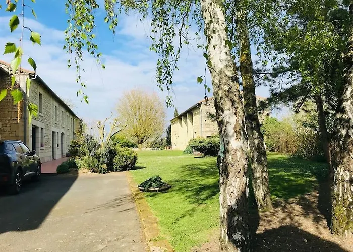 Hébergement de vacances Au Boom Coeur Forfait Spa, Dîner&petit-déjeuner Inclus