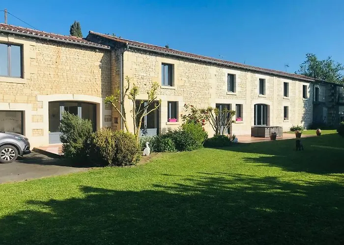 Hébergement de vacances Au Boom Coeur Forfait Spa, Dîner&petit-déjeuner Inclus Tourtenay