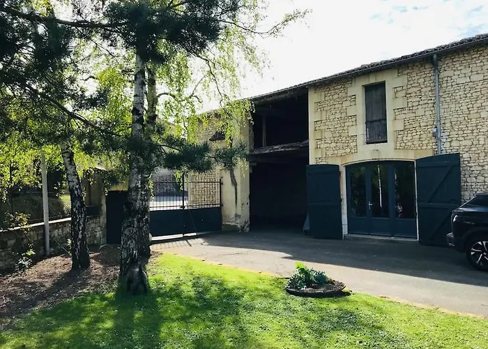 Hébergement de vacances Au Boom Coeur Forfait Spa, Dîner&petit-déjeuner Inclus